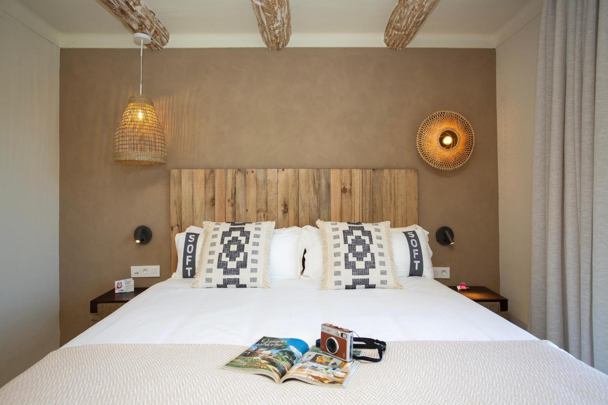 Casual Bahia Ibiza Hotel San Antonio  Bilik gambar